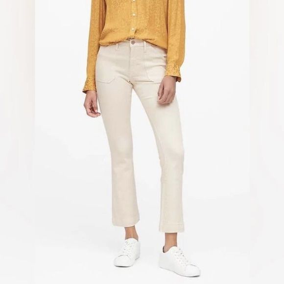 Banana Republic Denim - New $110 Banana Republic 26 Petite Mid Rise Crop Flare Beige Cream Stretch Jeans